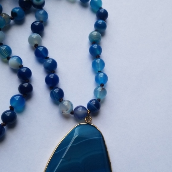 Bohemian  Natural Stone  Knotted statment Necklace - Picture 4 of 7